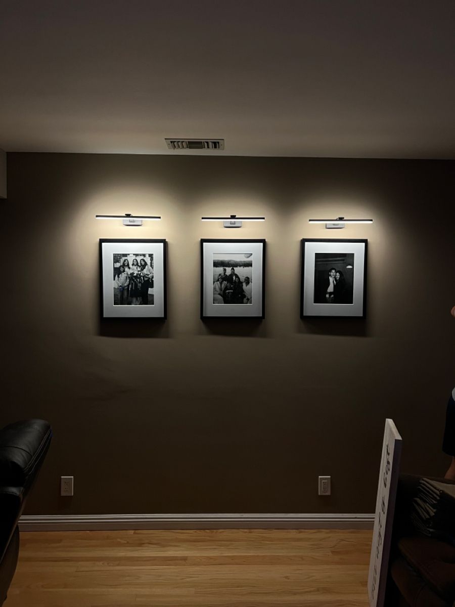 Gallery Light